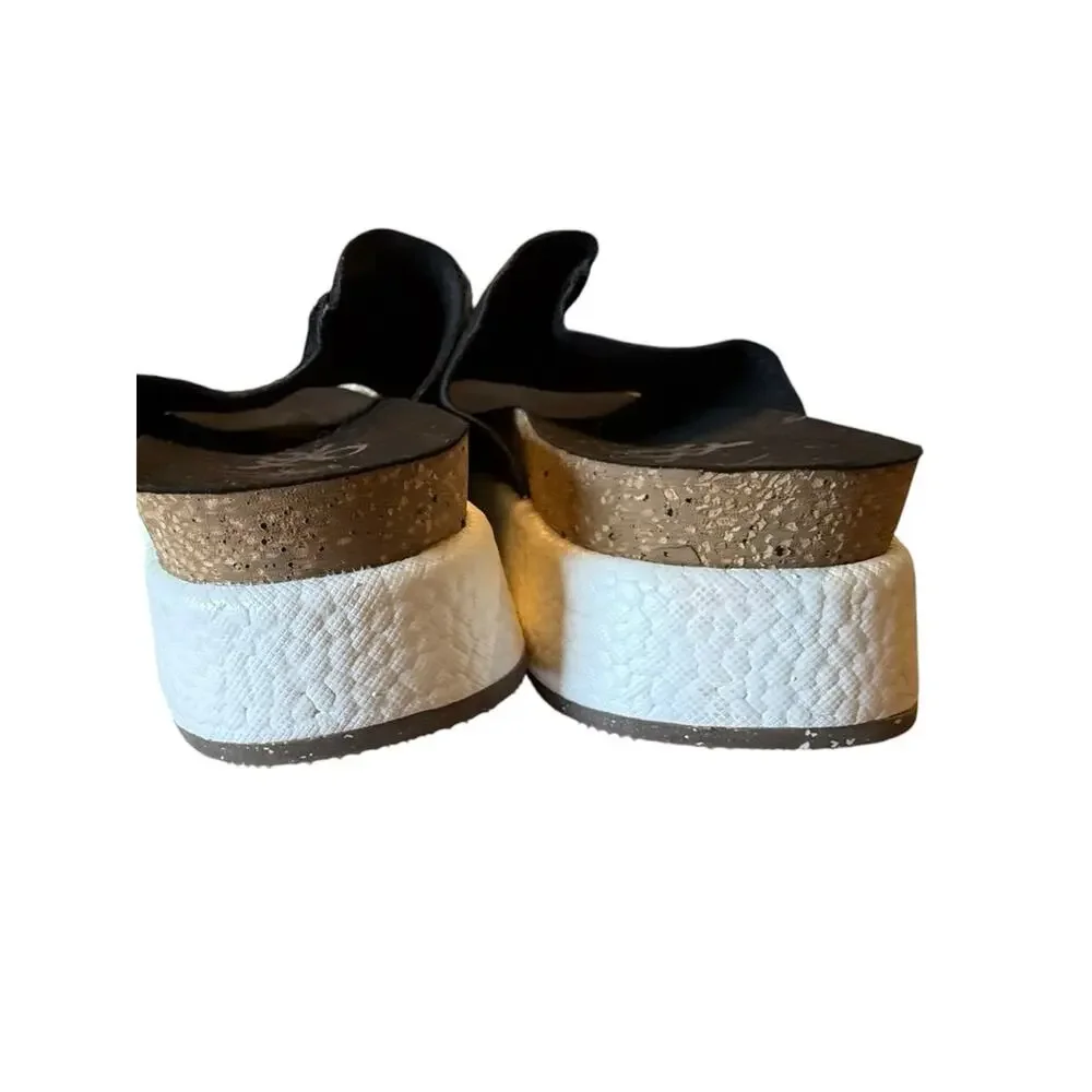 OTBT Wayside Black Suede Slide Sandals with Suede Upper Womens Size 11